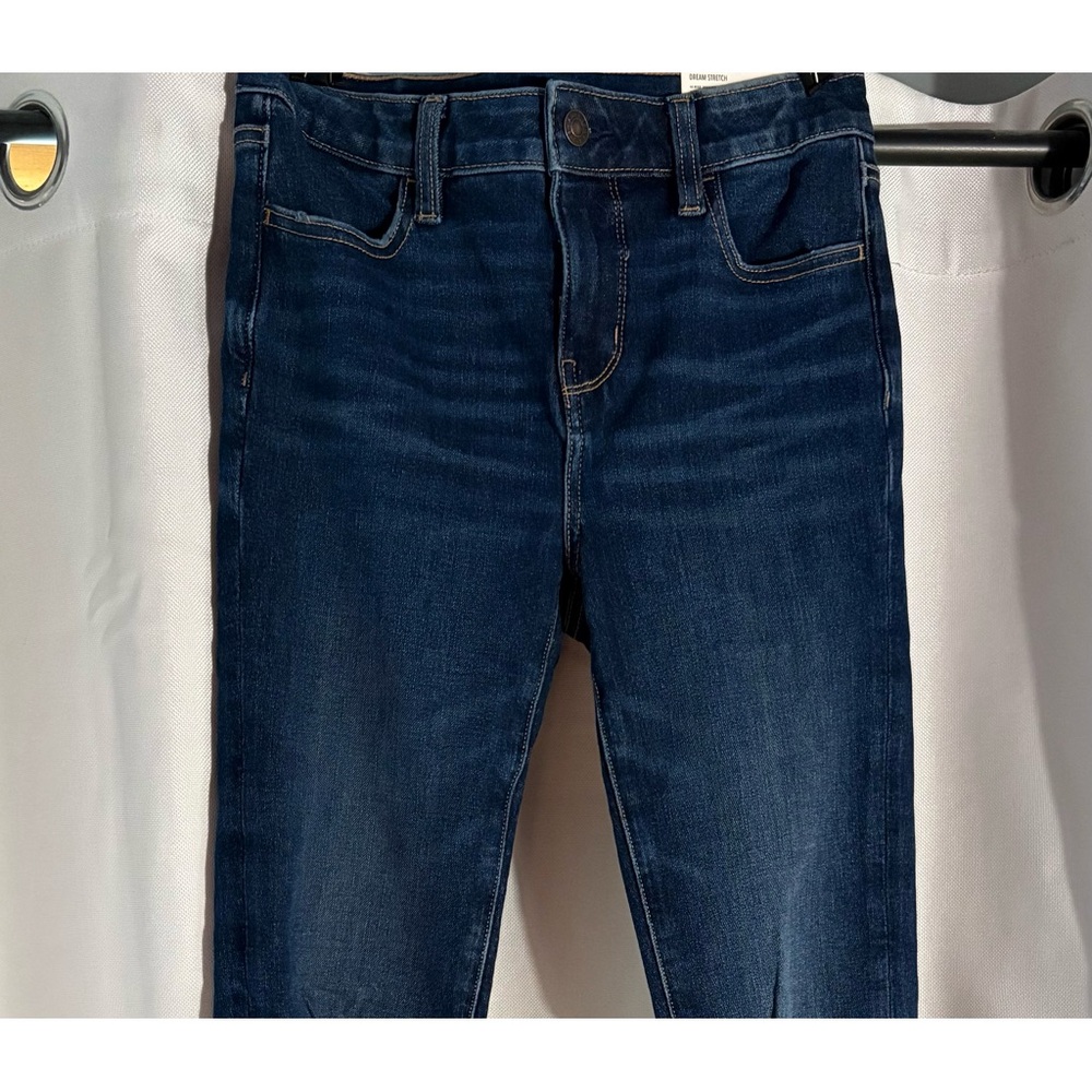 American Eagle Outfitters Dark Blue Jeans